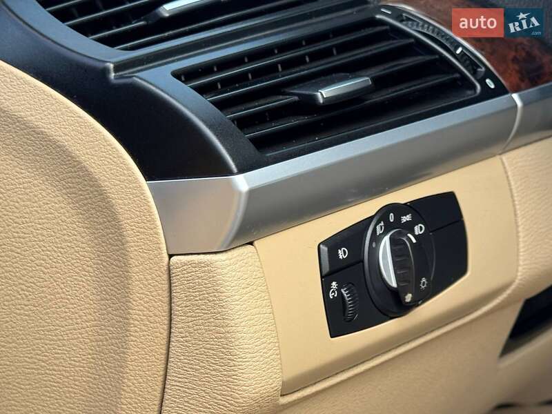 Позашляховик / Кросовер BMW X5 2011 в Охтирці