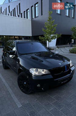 Внедорожник / Кроссовер BMW X5 2011 в 