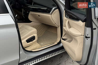 Позашляховик / Кросовер BMW X5 2014 в 
