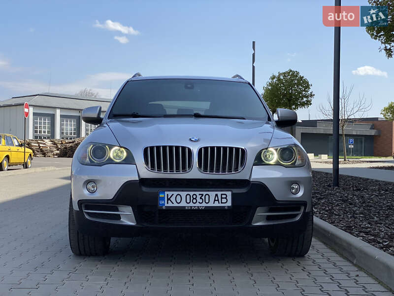 Внедорожник / Кроссовер BMW X5 2008 в Мукачево