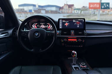 Внедорожник / Кроссовер BMW X5 2010 в 