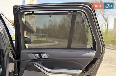 Внедорожник / Кроссовер BMW X5 2020 в 