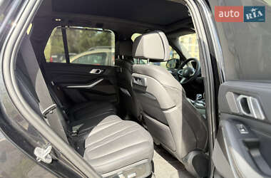 Внедорожник / Кроссовер BMW X5 2020 в 