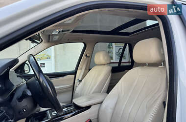 Внедорожник / Кроссовер BMW X5 2015 в 