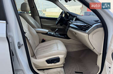 Внедорожник / Кроссовер BMW X5 2015 в 
