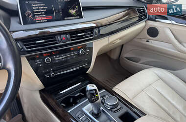 Внедорожник / Кроссовер BMW X5 2015 в 