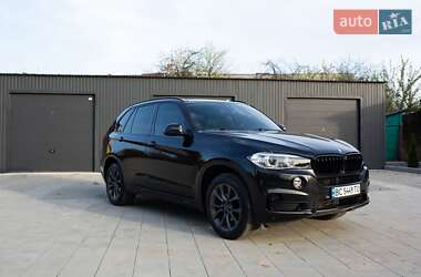 Внедорожник / Кроссовер BMW X5 2015 в 