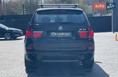 Позашляховик / Кросовер BMW X5 2011 в 