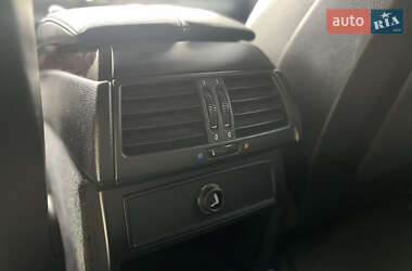 Внедорожник / Кроссовер BMW X5 2009 в 