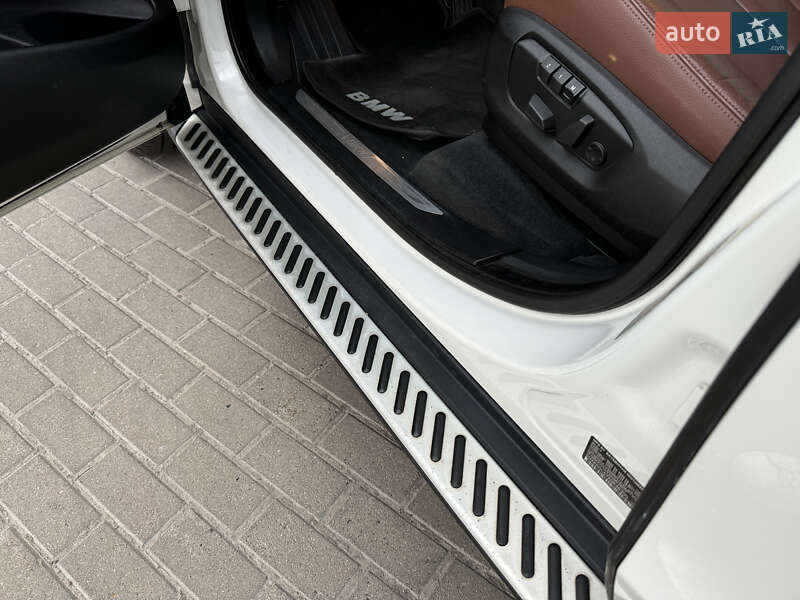 Внедорожник / Кроссовер BMW X5 2014 в Львове
