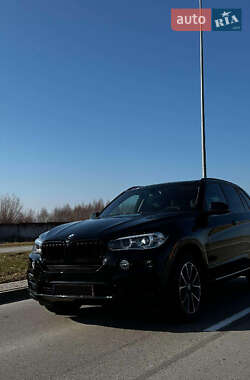 Внедорожник / Кроссовер BMW X5 2015 в 