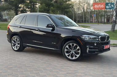 Позашляховик / Кросовер BMW X5 2014 в 