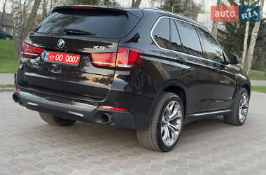 Позашляховик / Кросовер BMW X5 2014 в 