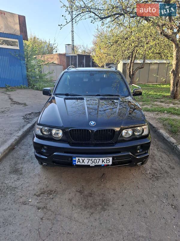 Внедорожник / Кроссовер BMW X5 2001 в 