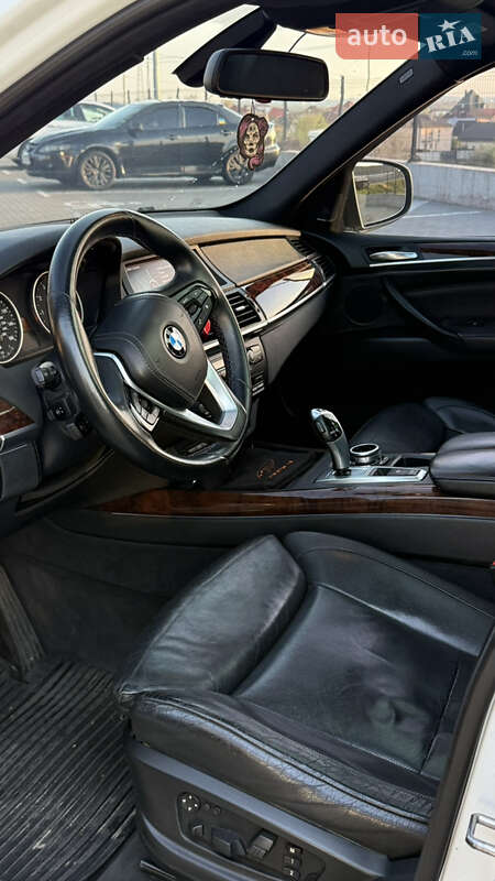 Внедорожник / Кроссовер BMW X5 2009 в Киеве