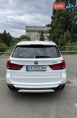 Внедорожник / Кроссовер BMW X5 2015 в 