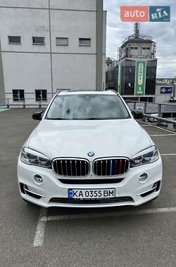 Внедорожник / Кроссовер BMW X5 2015 в 
