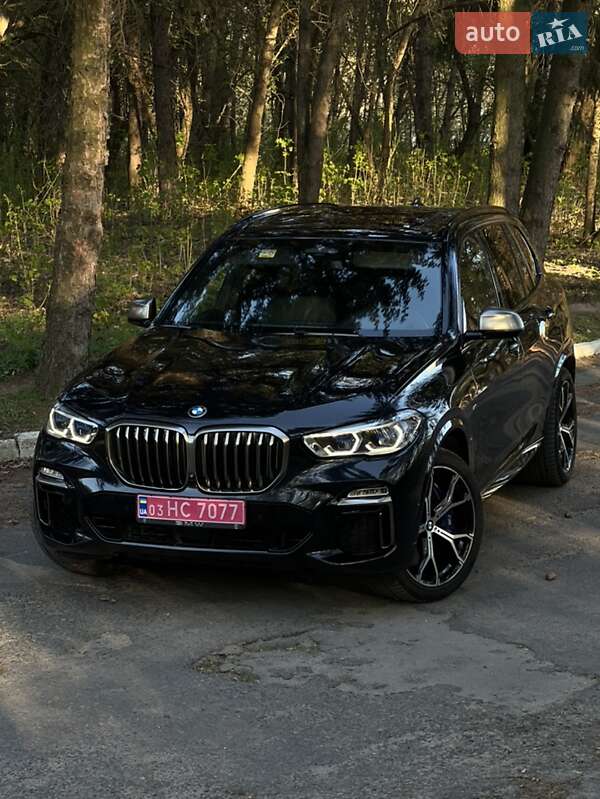 Внедорожник / Кроссовер BMW X5 2020 в 