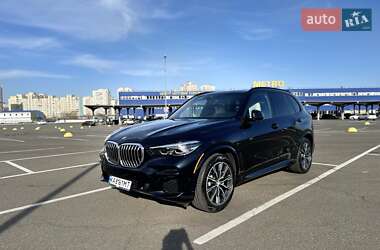 Внедорожник / Кроссовер BMW X5 2022 в 