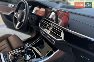Внедорожник / Кроссовер BMW X5 2022 в 