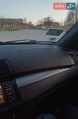 Внедорожник / Кроссовер BMW X5 2006 в 