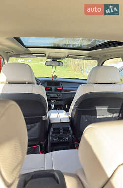 Внедорожник / Кроссовер BMW X5 2011 в 