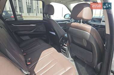 Внедорожник / Кроссовер BMW X5 2015 в 
