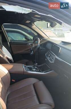 Позашляховик / Кросовер BMW X5 2020 в 