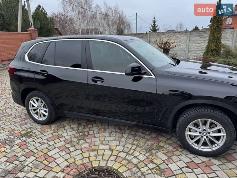 Позашляховик / Кросовер BMW X5 2021 в Харкові