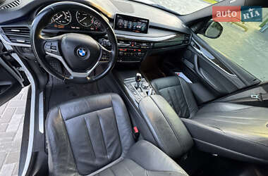 Внедорожник / Кроссовер BMW X5 2017 в 