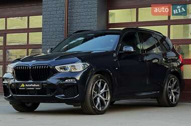 Внедорожник / Кроссовер BMW X5 2021 в 