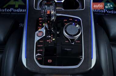 Внедорожник / Кроссовер BMW X5 2021 в 