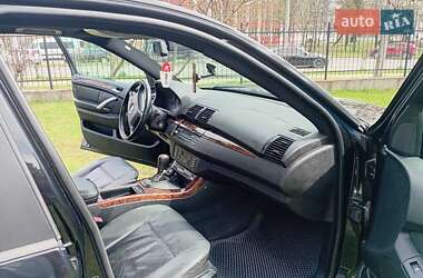 Позашляховик / Кросовер BMW X5 2001 в 