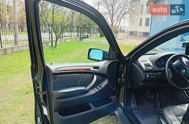 Позашляховик / Кросовер BMW X5 2001 в 