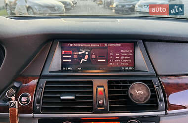 Внедорожник / Кроссовер BMW X5 2007 в 