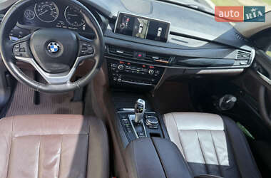Позашляховик / Кросовер BMW X5 2014 в 
