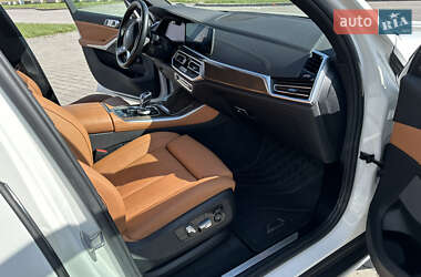 Внедорожник / Кроссовер BMW X5 2020 в 