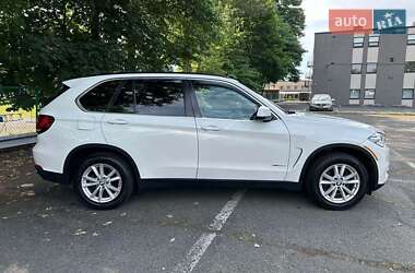Позашляховик / Кросовер BMW X5 2015 в 