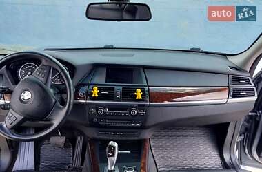 Внедорожник / Кроссовер BMW X5 2011 в 