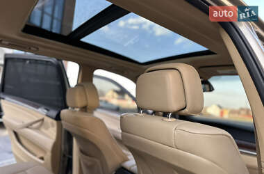 Позашляховик / Кросовер BMW X5 2010 в 