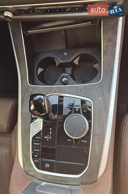 Внедорожник / Кроссовер BMW X5 2022 в 
