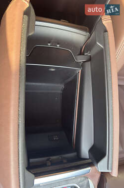 Внедорожник / Кроссовер BMW X5 2022 в 