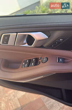 Внедорожник / Кроссовер BMW X5 2022 в 