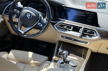 Внедорожник / Кроссовер BMW X5 2020 в 