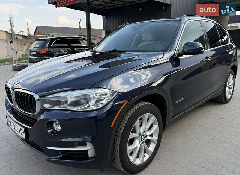 Позашляховик / Кросовер BMW X5 2015 в 
