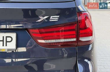 Позашляховик / Кросовер BMW X5 2015 в 