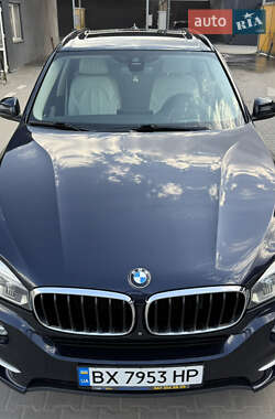 Позашляховик / Кросовер BMW X5 2015 в 