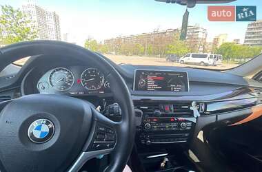 Внедорожник / Кроссовер BMW X5 2015 в 