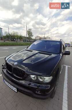 Позашляховик / Кросовер BMW X5 2002 в 