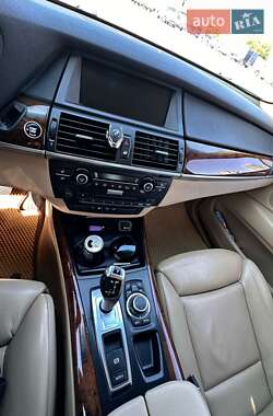 Внедорожник / Кроссовер BMW X5 2012 в 